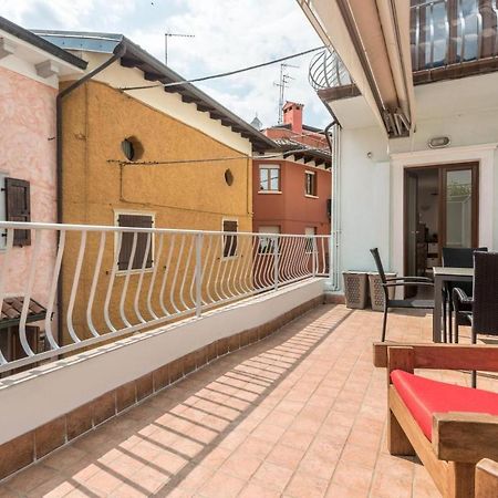 말세진느 La Casa Del Borgo Con Parcheggio 아파트 외부 사진