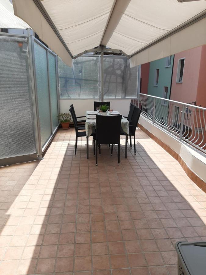 말세진느 La Casa Del Borgo Con Parcheggio 아파트 외부 사진