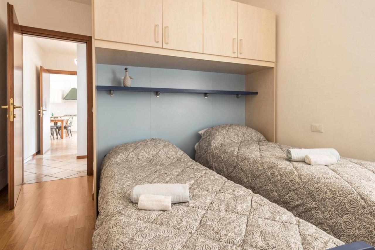말세진느 La Casa Del Borgo Con Parcheggio 아파트 외부 사진