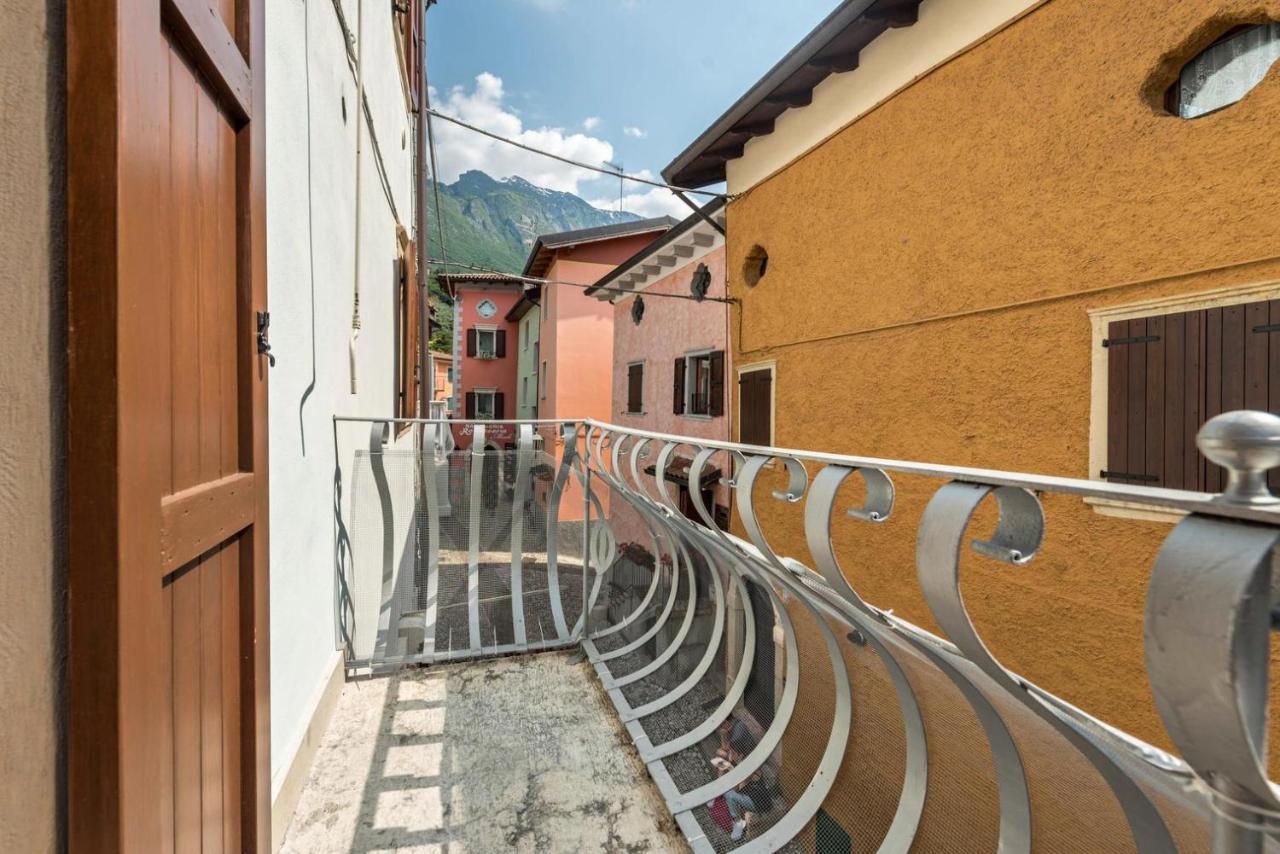 말세진느 La Casa Del Borgo Con Parcheggio 아파트 외부 사진
