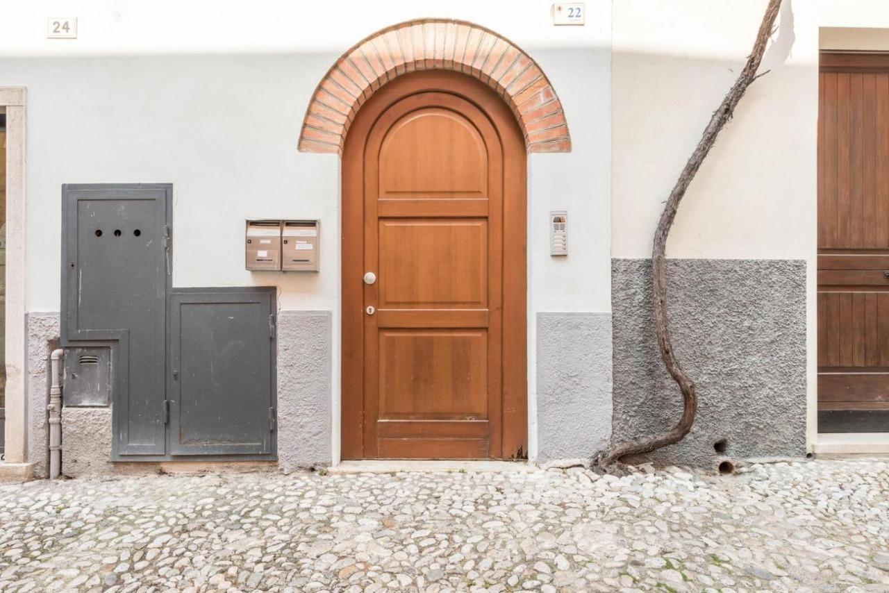 말세진느 La Casa Del Borgo Con Parcheggio 아파트 외부 사진